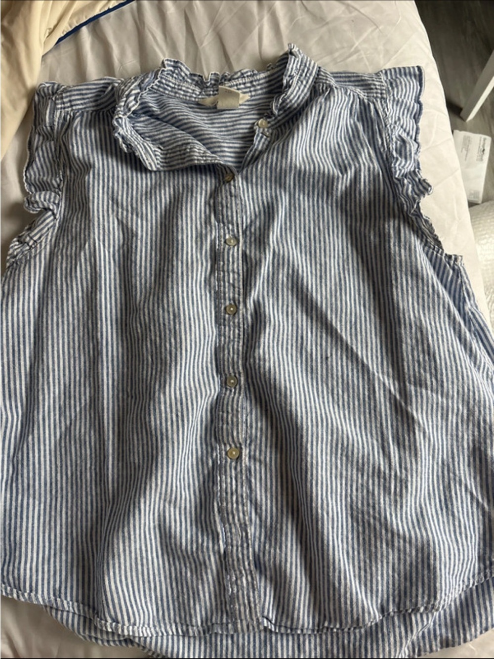 Women’s Blue & White Striped Ruffle-Sleeve Button-Up Top